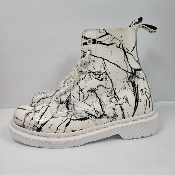 Dr. Martens Pascal Women's White & Black Marble Leather Boots US Size 8 - Picture 2 of 11